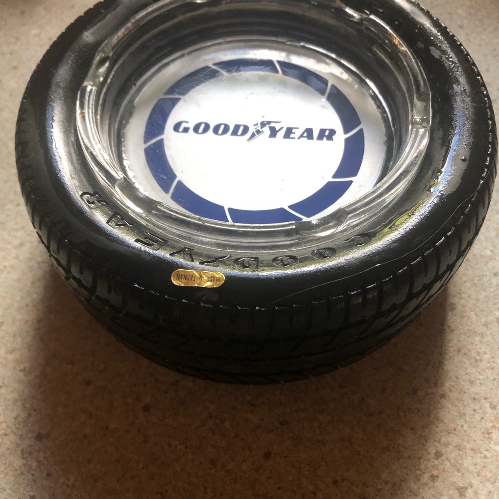 Vintage Goodyear Eagle VR50 Tire Ashtray – C4 Corvette "Gatorback"